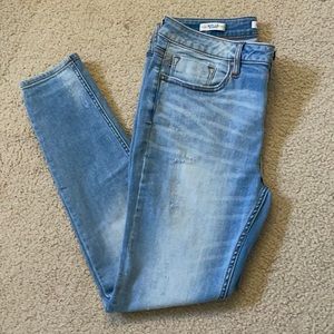 Vigoss destructed skinny jeans, NWT, size 31/12